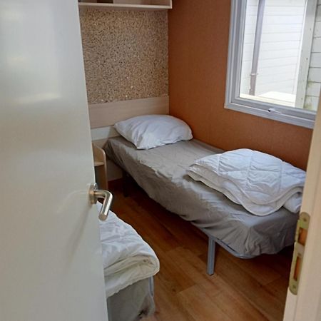 Stacaravan Bredene Met Tuin Nr 2126 Eksteriør bilde